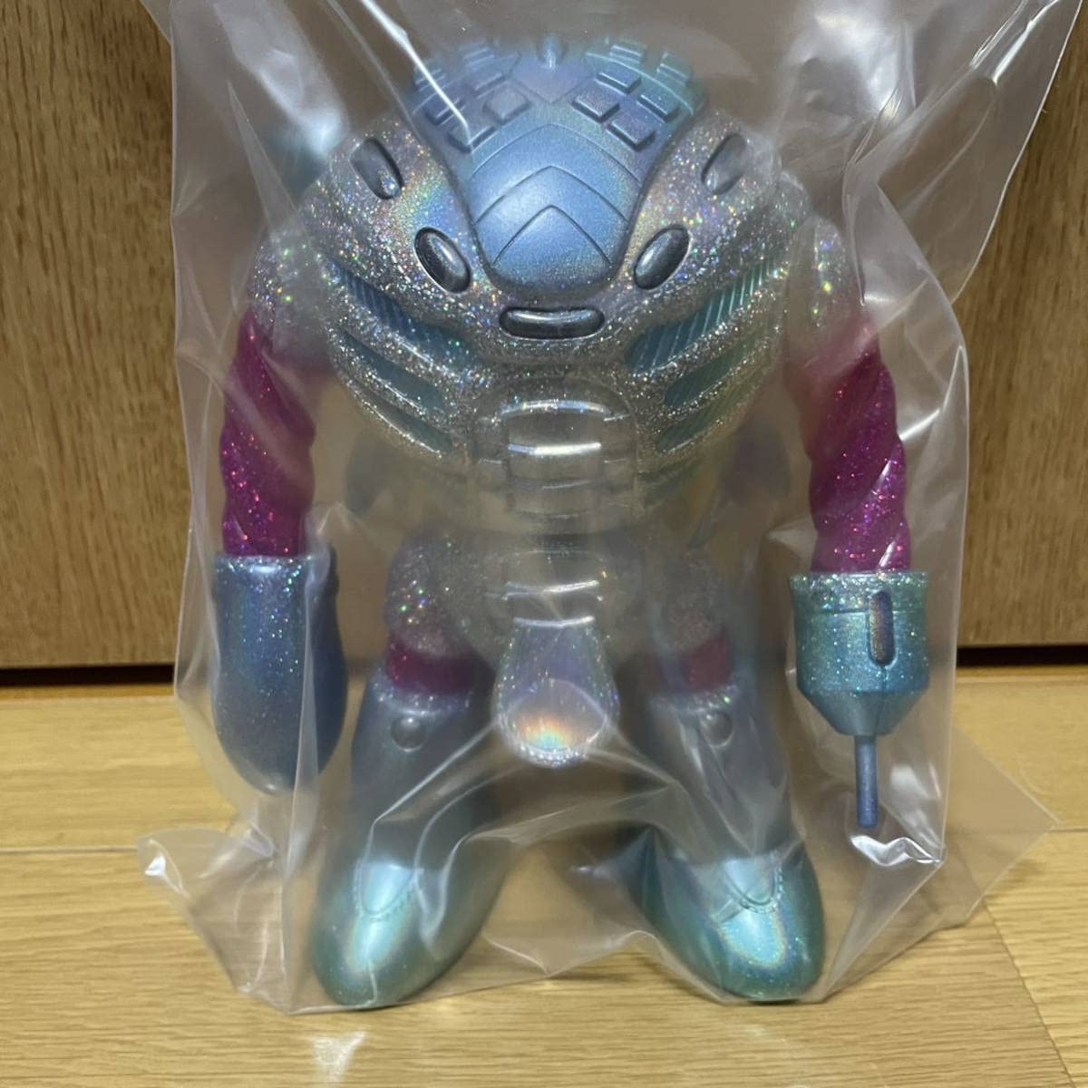 neo one カニーカー　ソフビ NEO ONE ソフビフィギュア カニーカー｜トレファクONLINE