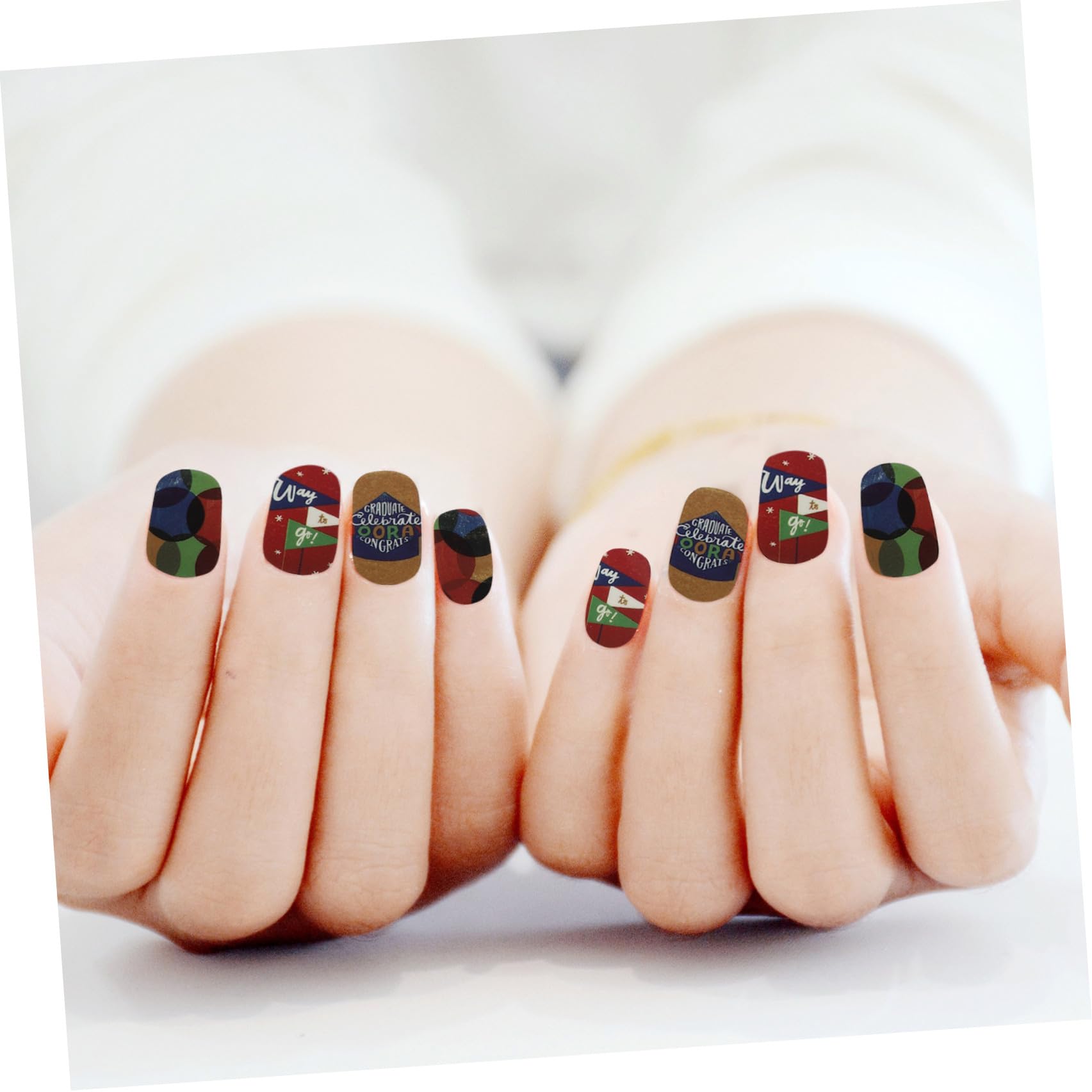 Housoutil 48fogli Adesivi Per Unghie Decorazioni Per Unghie Creative e Tra Fantasie e Pratiche Per Nail Art