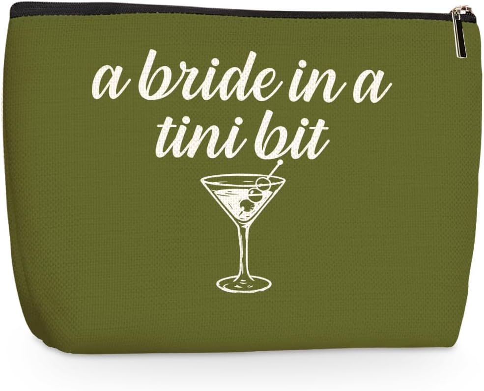 Portable Bride Makeup Bag, Funny Vintage Future Mrs Cosmetic Bag