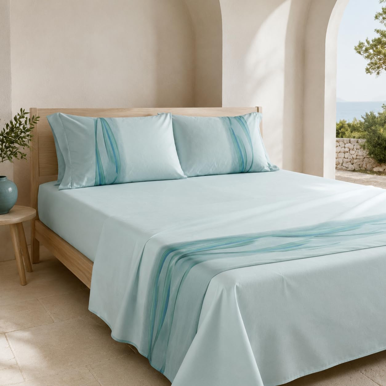 GALEONE Set Lenzuola Estive | Una Piazza e Mezza Francese - 100% Cotone - Lenzuolo Sopra 200x280cm - Sotto con Angoli 140x200-2 Federe 50x80 cm | Morbido Cotone, Comfort Estivo - Night Azzurro