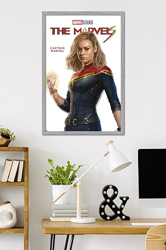 Miniatura 18 de Trends International Marvel The Marvels - Póster de pared de la serie Captain Marvel Feature Series, 22.37 x 34.00 pulgadas, versión enmarcada