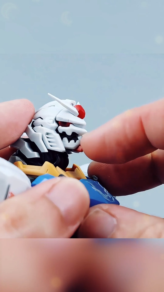 黒色木馬 1/100 ビーストマシン ガンソース ツインアンテナ仕様