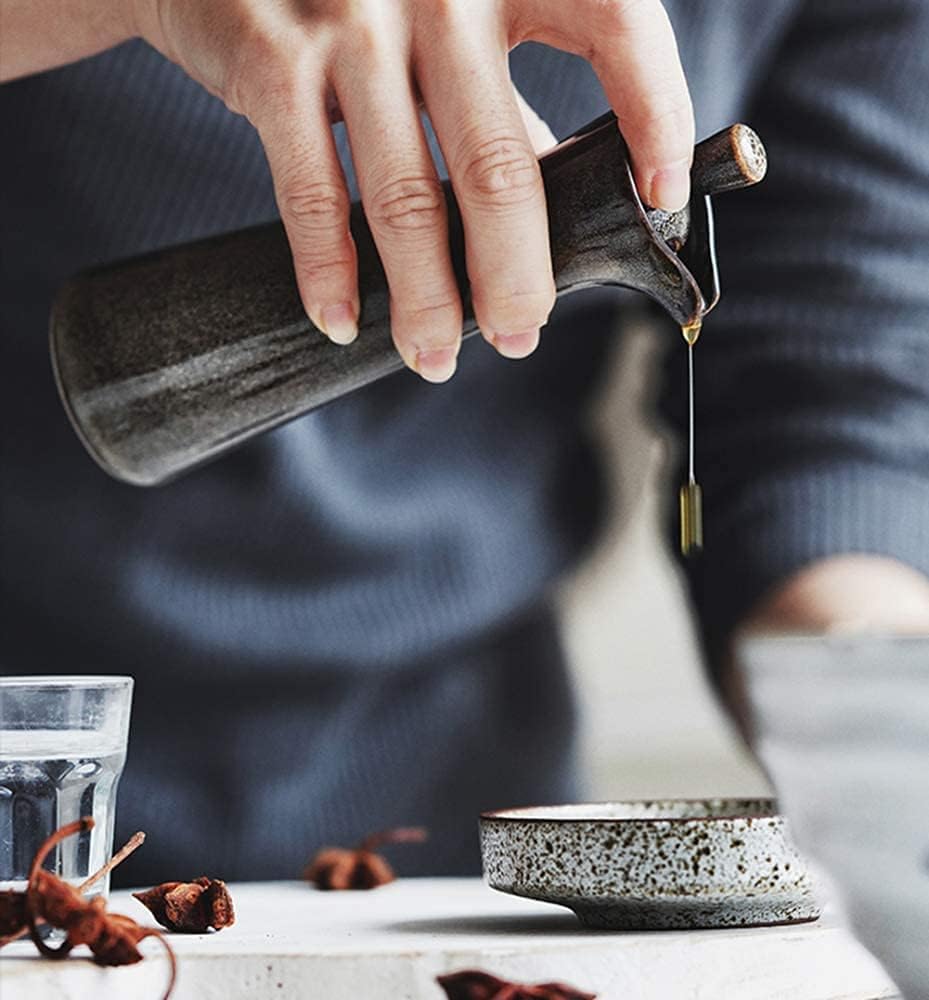 IGZVMBO Olive Oil Bottle or Vinegar Bottle Drizzler Mini Oil Vinegar Ceramic Dispenser Bottles 120ML Style Soy Sauce Bottle for Wasabi Oil Vinegar Soy Sauce Storage Can