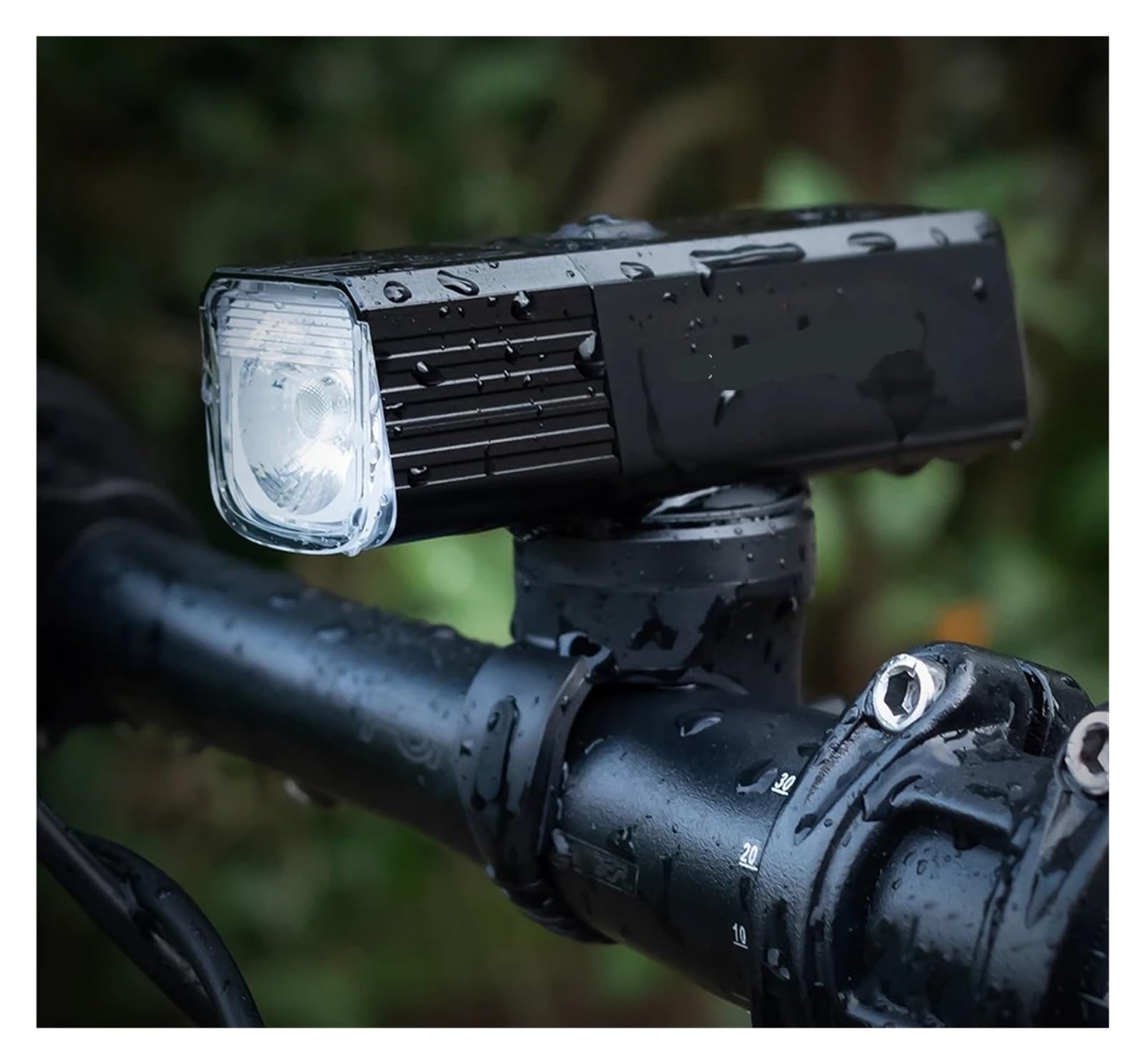 1 Lampe de Poche LED Rechargeable par USB 400/800 LM for Phare de vélo.