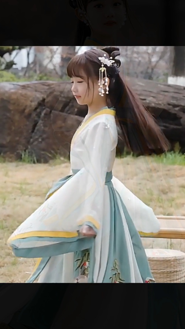 Amazon.com: AINIFU Chang'e Fairy Dresses HanFu for Girls Served Ru Princess  Dresses Long Sleeve Student Performance Costumes : Clothing, Shoes & Jewelry