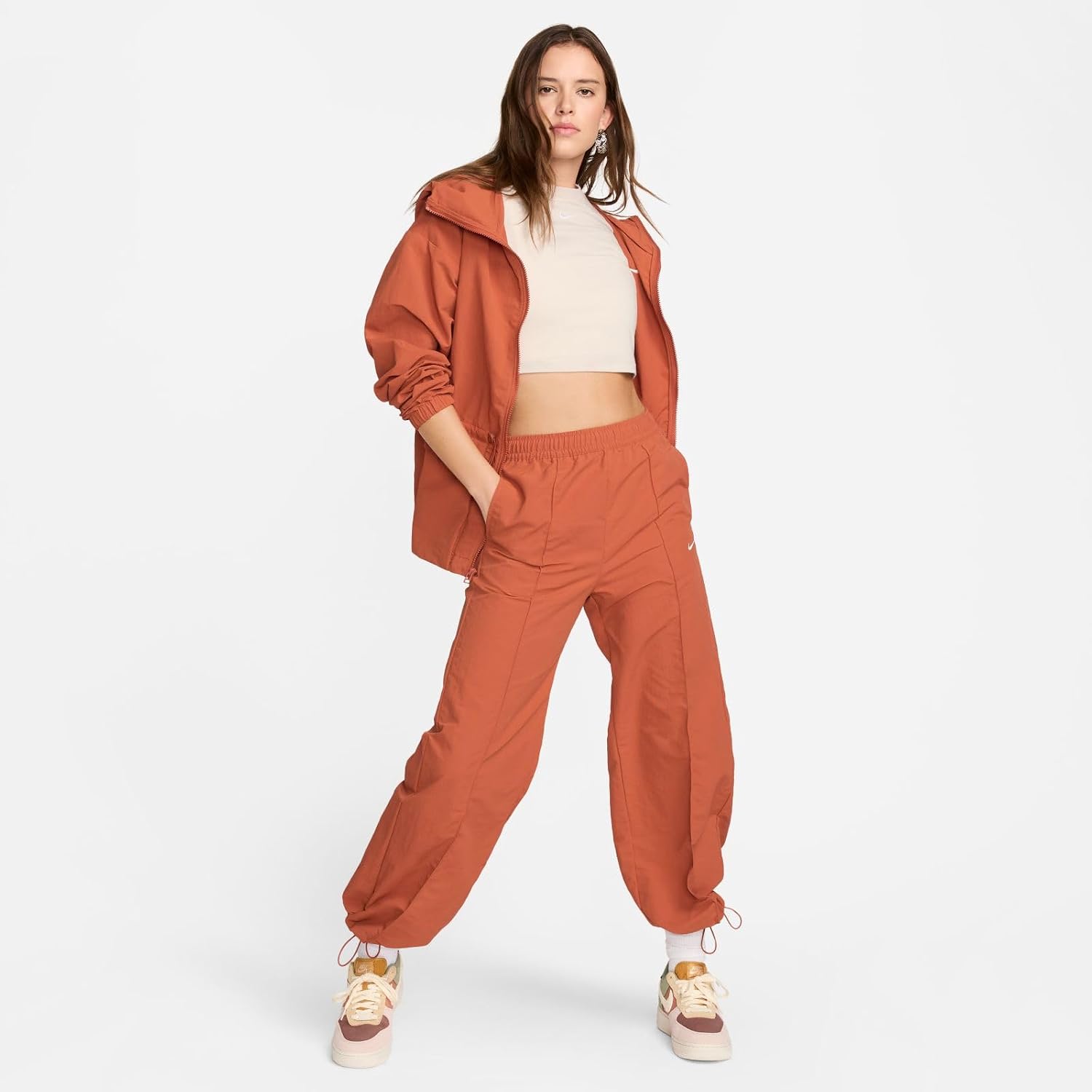 Nike Sportswear Everything Wovens Women's Mid-Rise Open-Hem Pants (FQ3588-825, Burnt Sunrise/Sail) Size Small