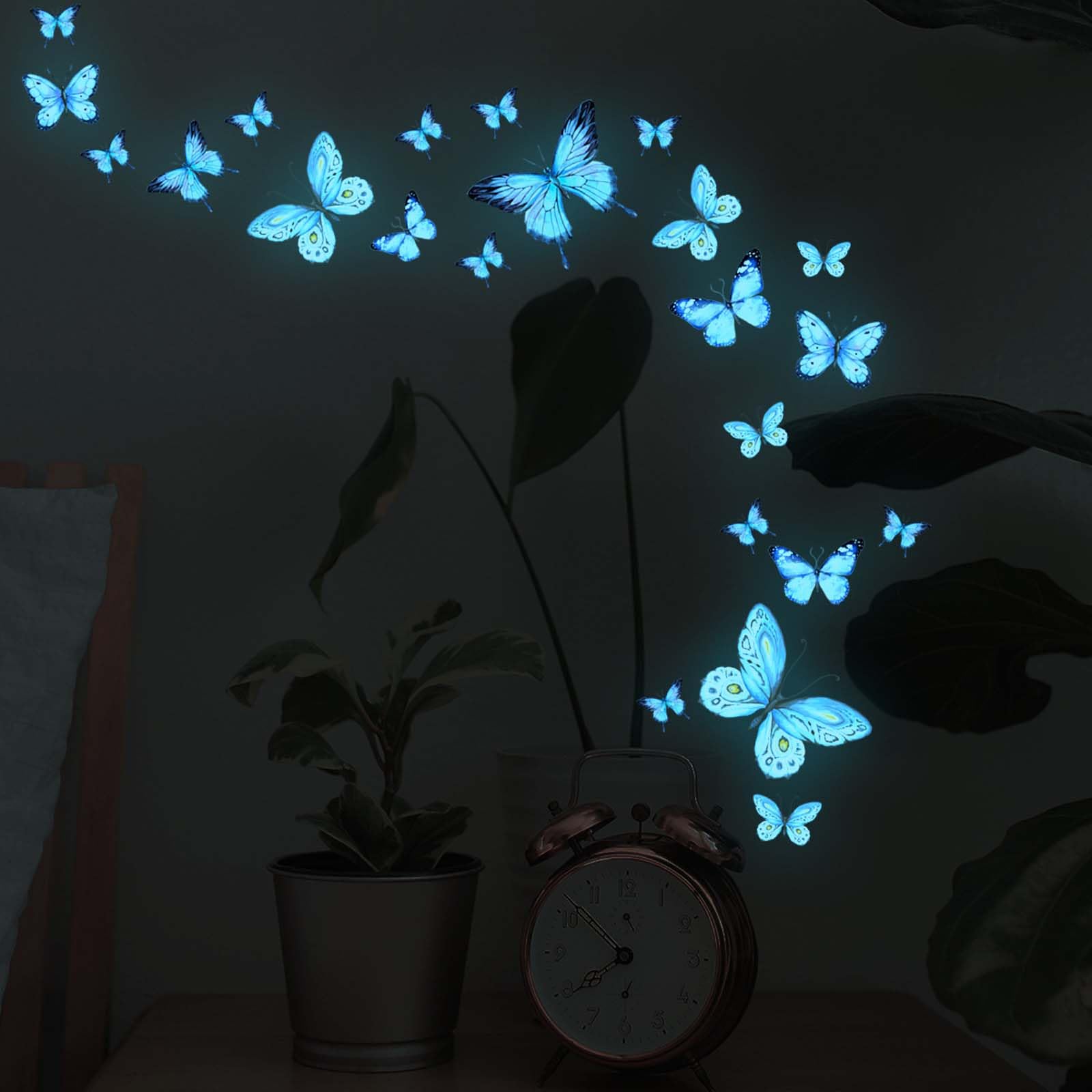 Adesivi Murali Luminose Fluorescenti al Buio, Stickers Murali Farfalla Decorazioni Parete Effetto Notte per Camera da Letto Soggiorno Cameretta Bambini Farfalle Decorative Blu