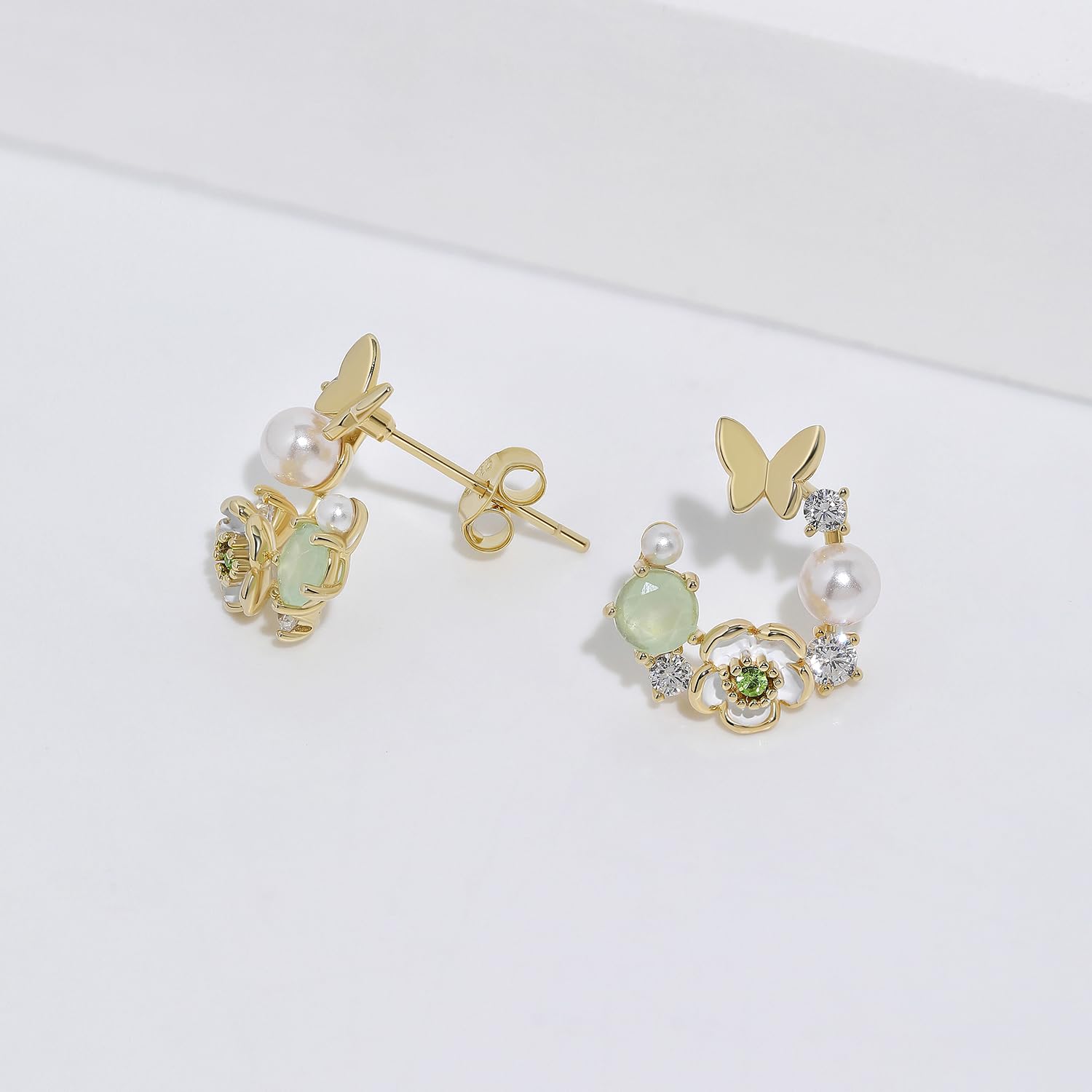 Meissa Orecchini di fiori di perle fatti a mano per le ragazze Dainty Butterfly Studs con Cubic Zirconia rosa Regali di gioielli floreali ipoallergenici, Oro, pietra rosa