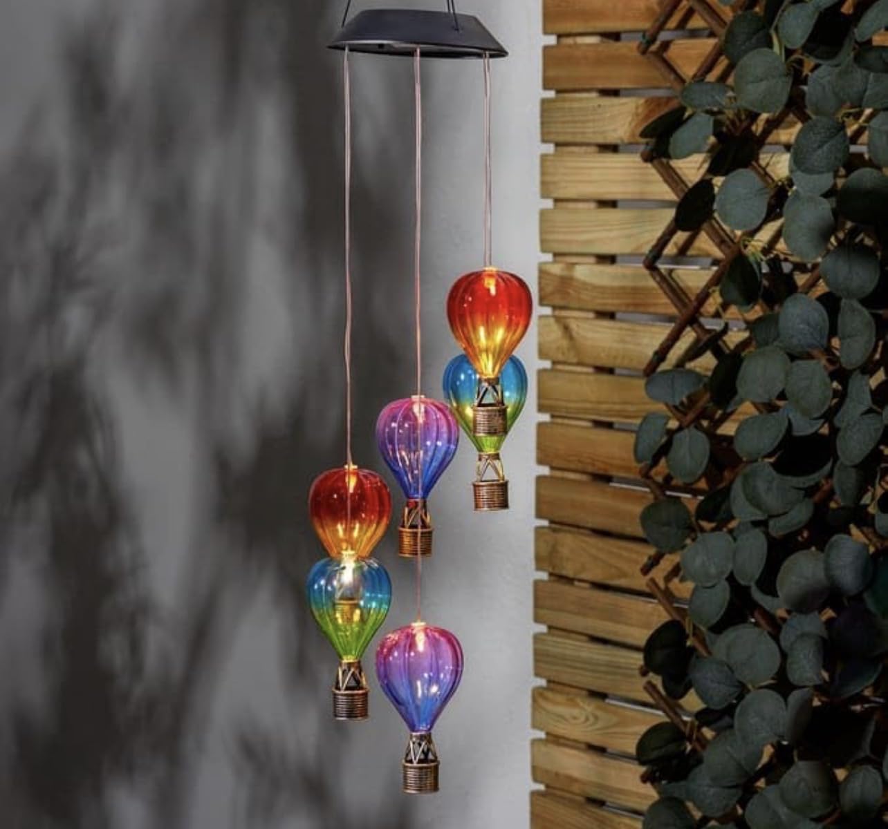 New Stunning Warm White LED Hot Air Balloon Solar Garden Light – Hanging Mobile Light,Automatic Dusk Activation, Perfect for Patio or Outdoor Spaces Garden Decor