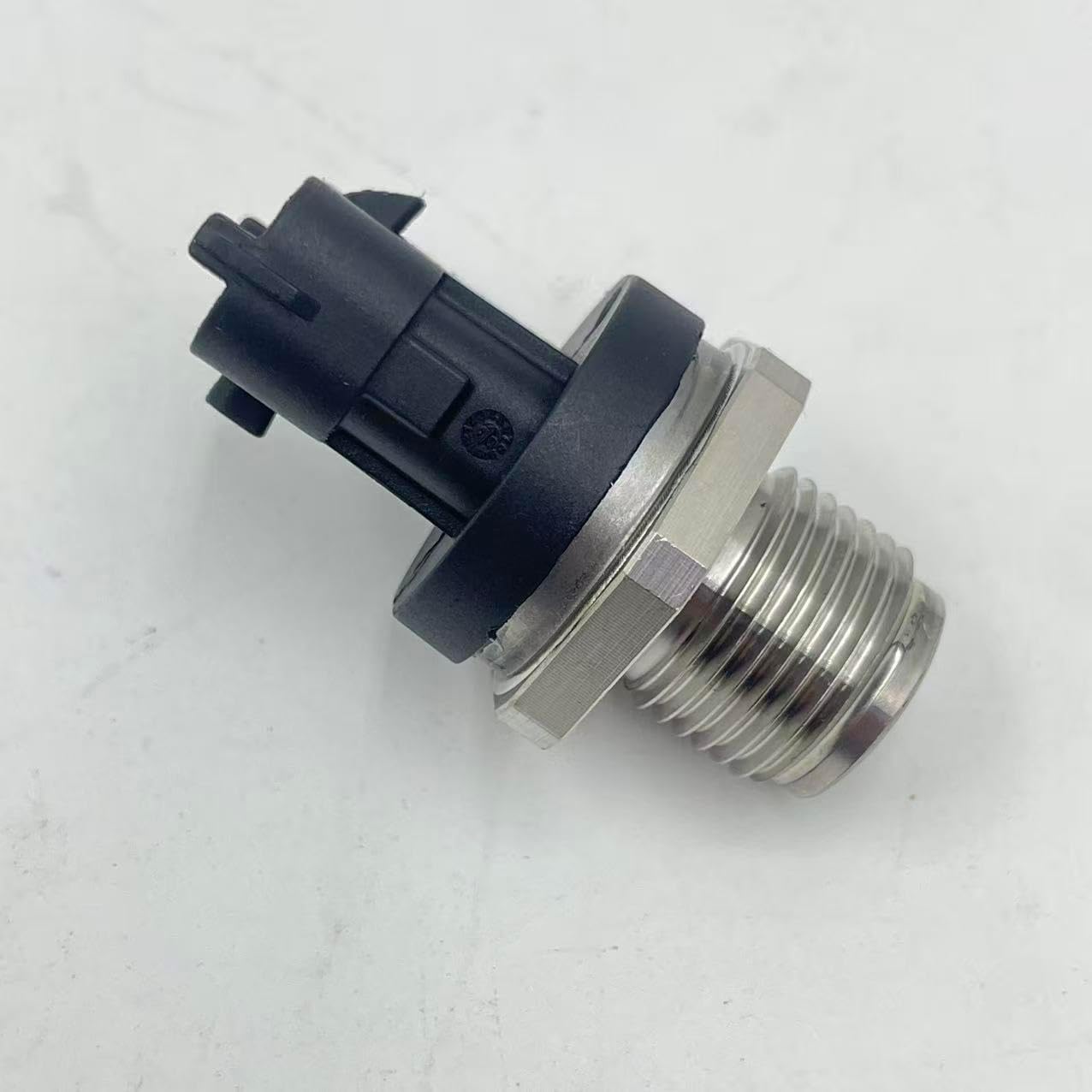 Common Rail (CR) Fuel Pressure Sensor 375-6988 3756988 for Engine C7.1 C4.4 Excavator 320D 320D2 323D 323D2