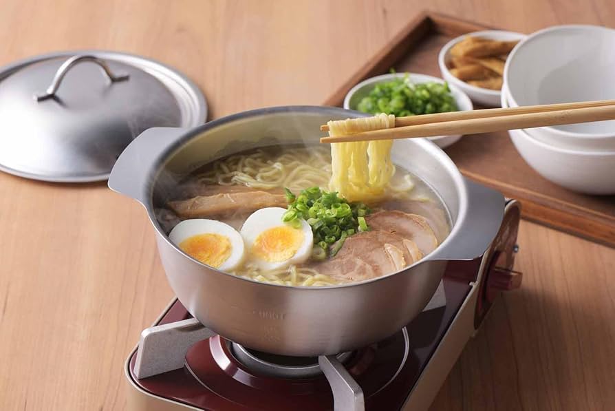 Amazon|ヨシカワ 美味彩菜 卓上鍋 18cm 1.7L 目盛り付き IH Amazon|ヨシカワ 美味彩菜 卓上鍋 18cm 1.7L 目盛り付き IH