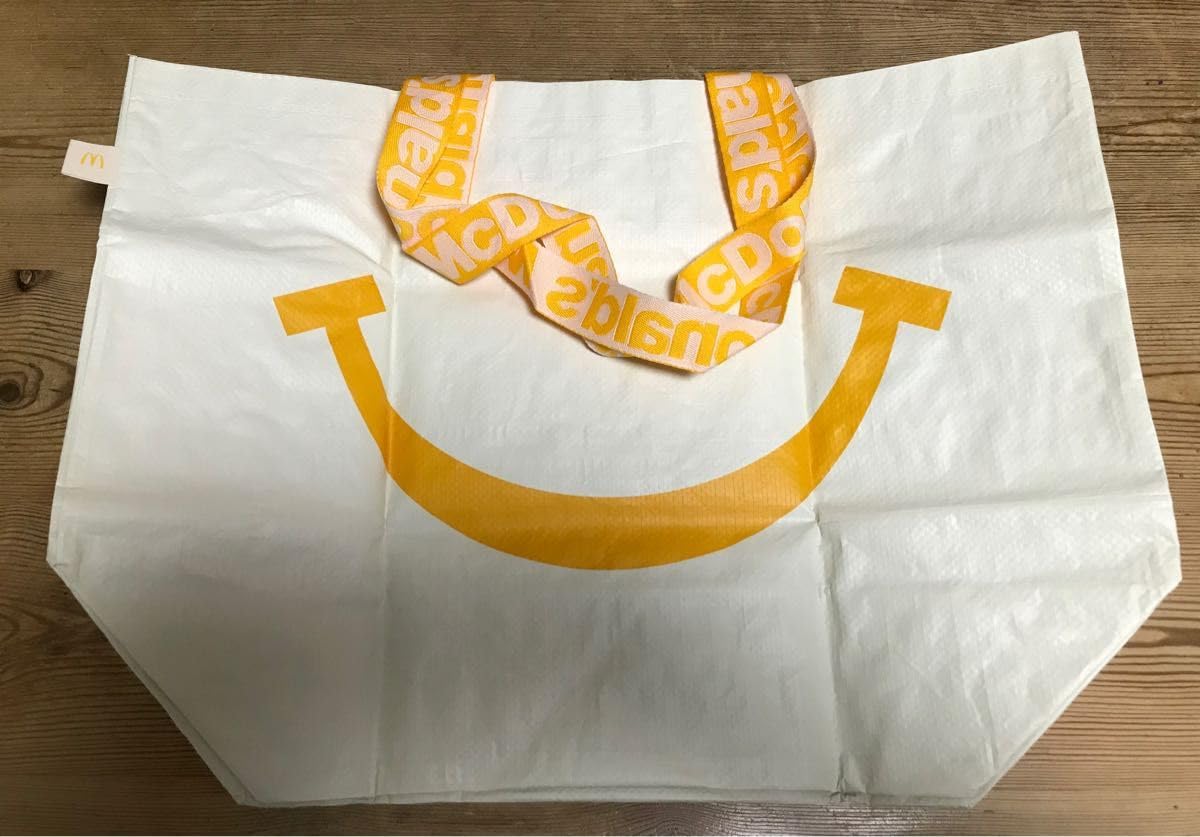 Amazon.co.jp: マクドナルド福袋 2020年 2021年 ショルダーバッグ 