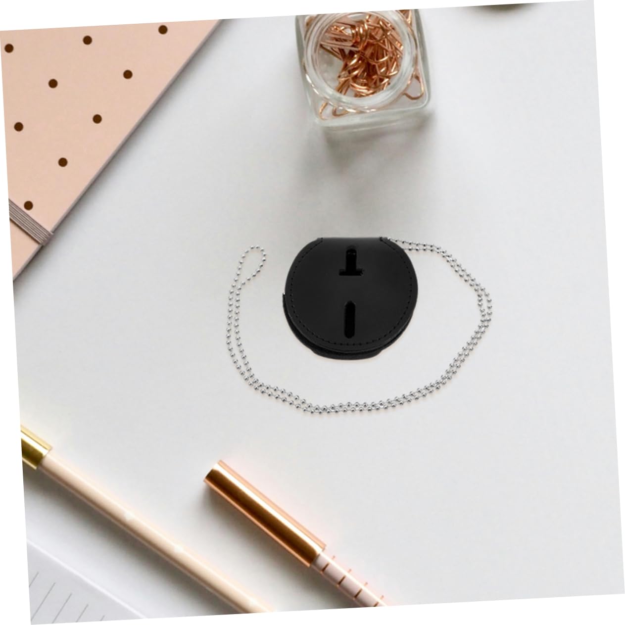Porta Badge Circolare Nero 7 Pezzi in Pu con Catena e Clip