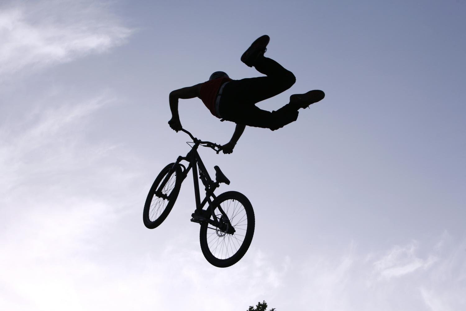 Amazon.com: Wallmonkeys BMX Bike Wall Decal Peel and Stick