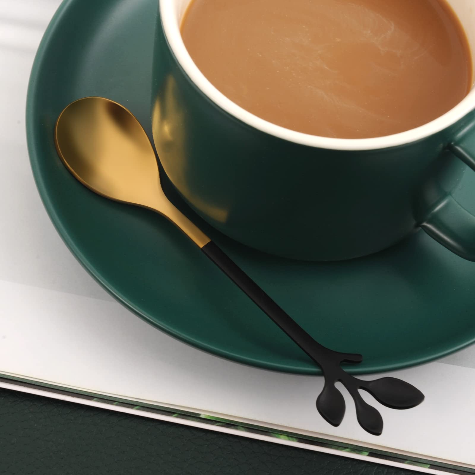 AnSaw Juego de soporte para cucharas de postre pequeñas, base de cisne negro con 8 cucharas de espresso Demitasse negro y dorado, cuchara de café de 4.7 pulgadas, cucharas de té de acero inoxidable