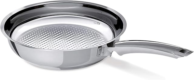 Fissler crispy steelux premium / Stainless Steel Pan ( 28 cm) Oven-Safe, Uncoated, Skillet for Crispy and Low-Fat Roasting - Induction, Gas, Glass Ceramic, Electric