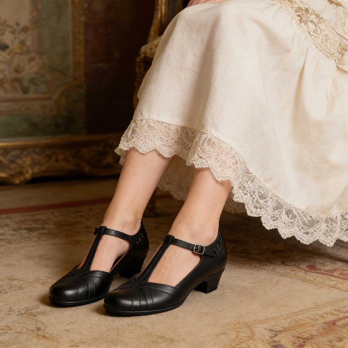 Women Vintage Low Heel Mary Jane Oxford Shoes Closed Round Toe Ankle T-Strap Dress Sandals Chunky Block Heels Cutout Mary Jane Pumps Buckle Patchwork Office Ladies Comfort Party 4-11 M US