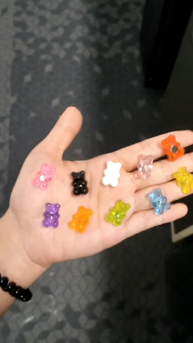 20 imanes decorativos de oso gomita para refrigerador miniatura 7