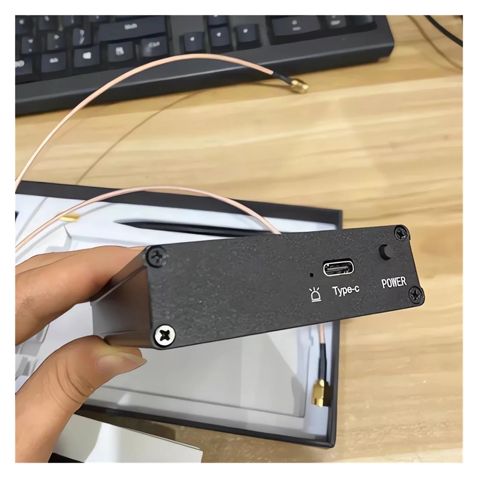 Tester sieci, Przenośny analizator widma SA6 i generator sygnału TO, 2G, 3G, 4G, LTE, CDMA, DCS, GSM, GPRS, GLONASS, wektorowy analizator sieci 6G