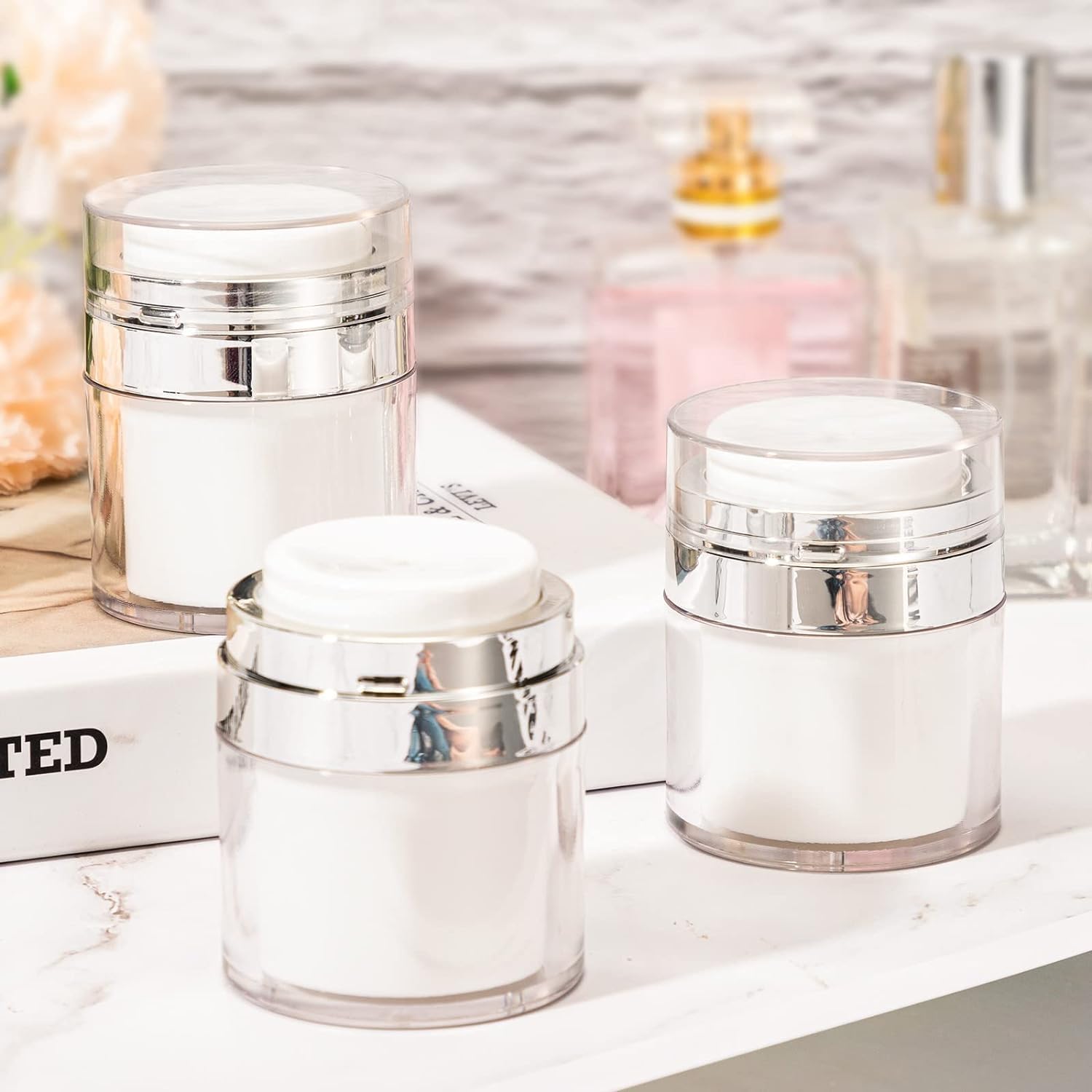 Litimkat 4 szt. Airless dozownik z pompką, 15 ml, 30 ml, do wielokrotnego napełniania, przenośny pojemnik kosmetyczny do kremu, balsamu w podróży, w domu