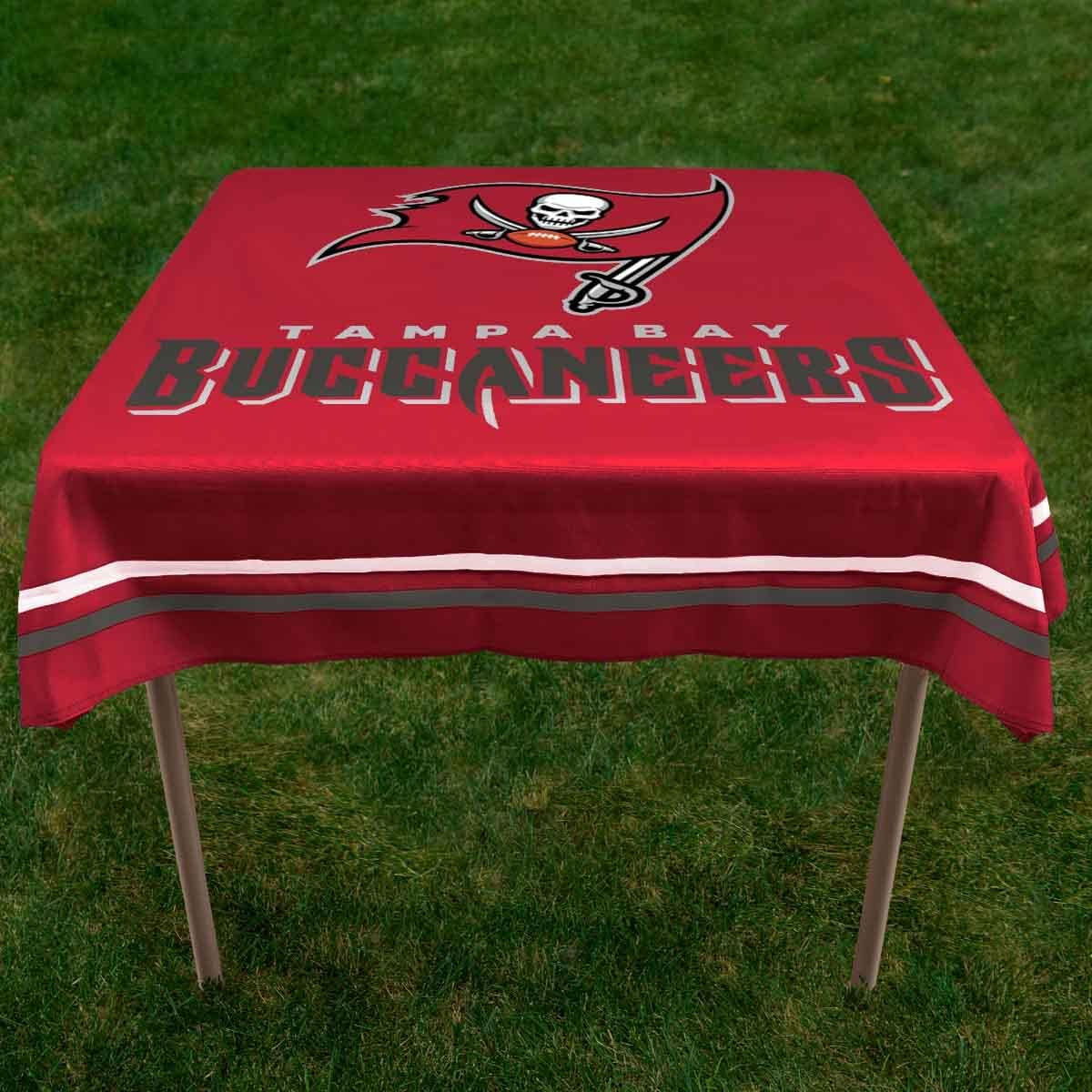 WinCraft Tampa Bay Buccaneers Logo Tablecloth and Square Table Cover Overlay