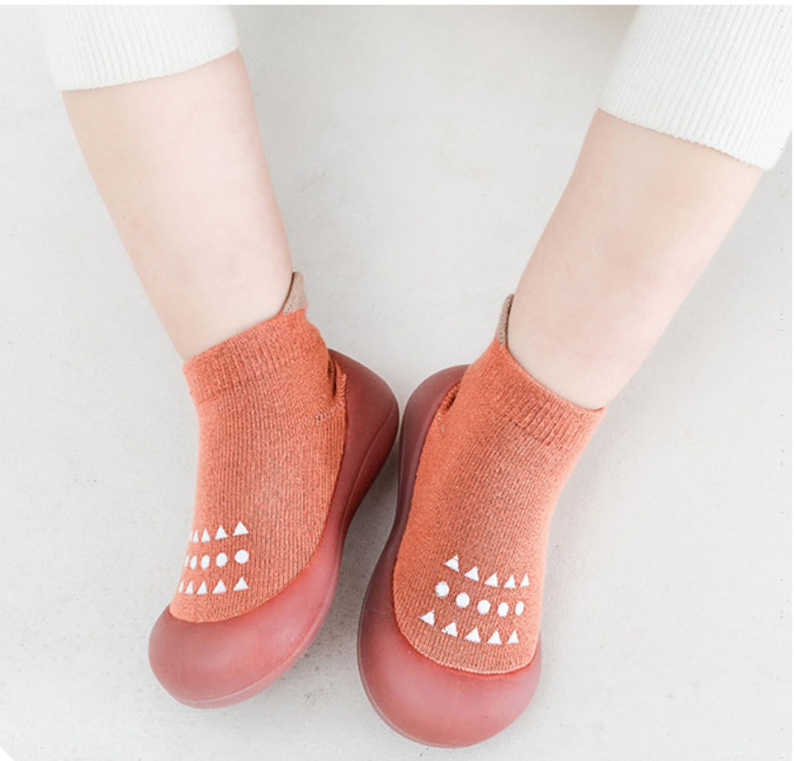 Chaussons bébés Chaussons de marche pour bébés Chaussures respirants antidérapants avec semelle souple Bébés Garçons Filles Baskets