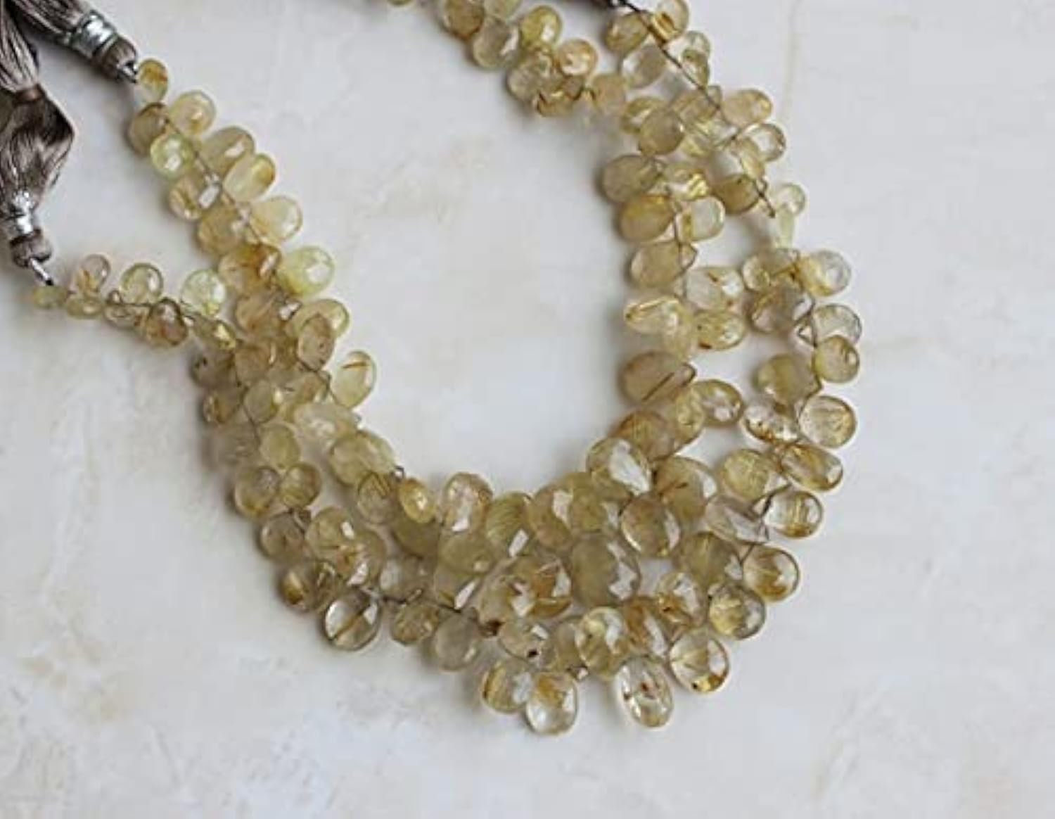 Quartz rutilé facetté 11mm sans défaut : 9 perles poires pour enfilage facile