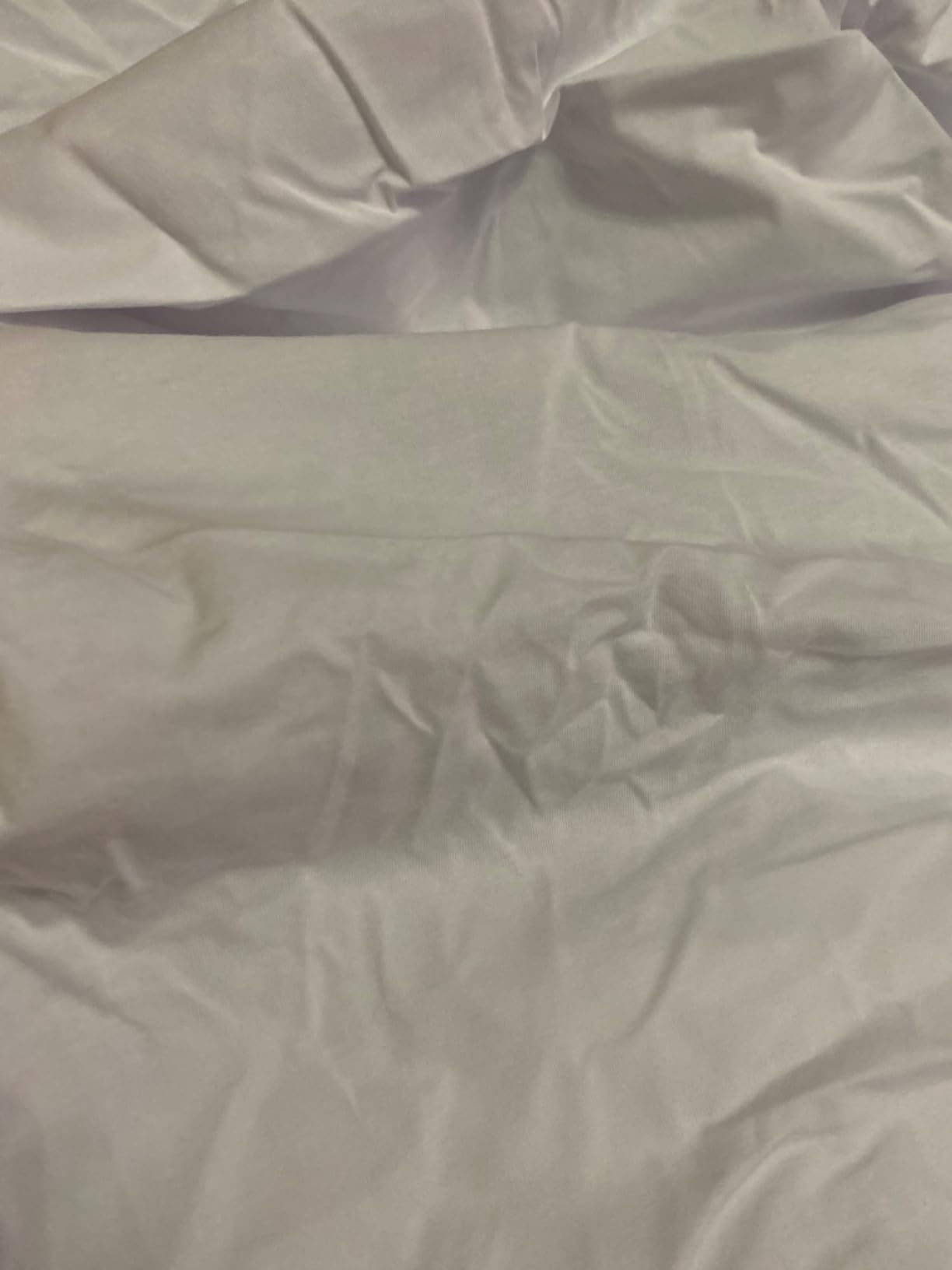 "La Sábana Mágica de Bisoo" Sábana Bajera Ajustable Top Impermeable 2en1