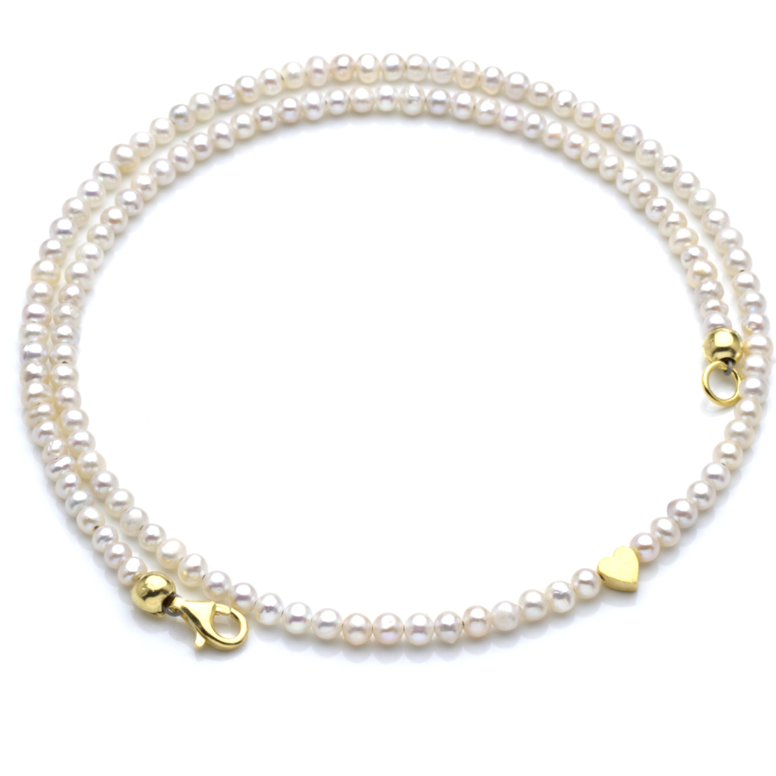 KARYSMA Zarte Perlenkette aus echten Süßwasser-Perlen mit kleinem Herz, Silber oder gold, schönes Geschenk für Frauen und Mädchen