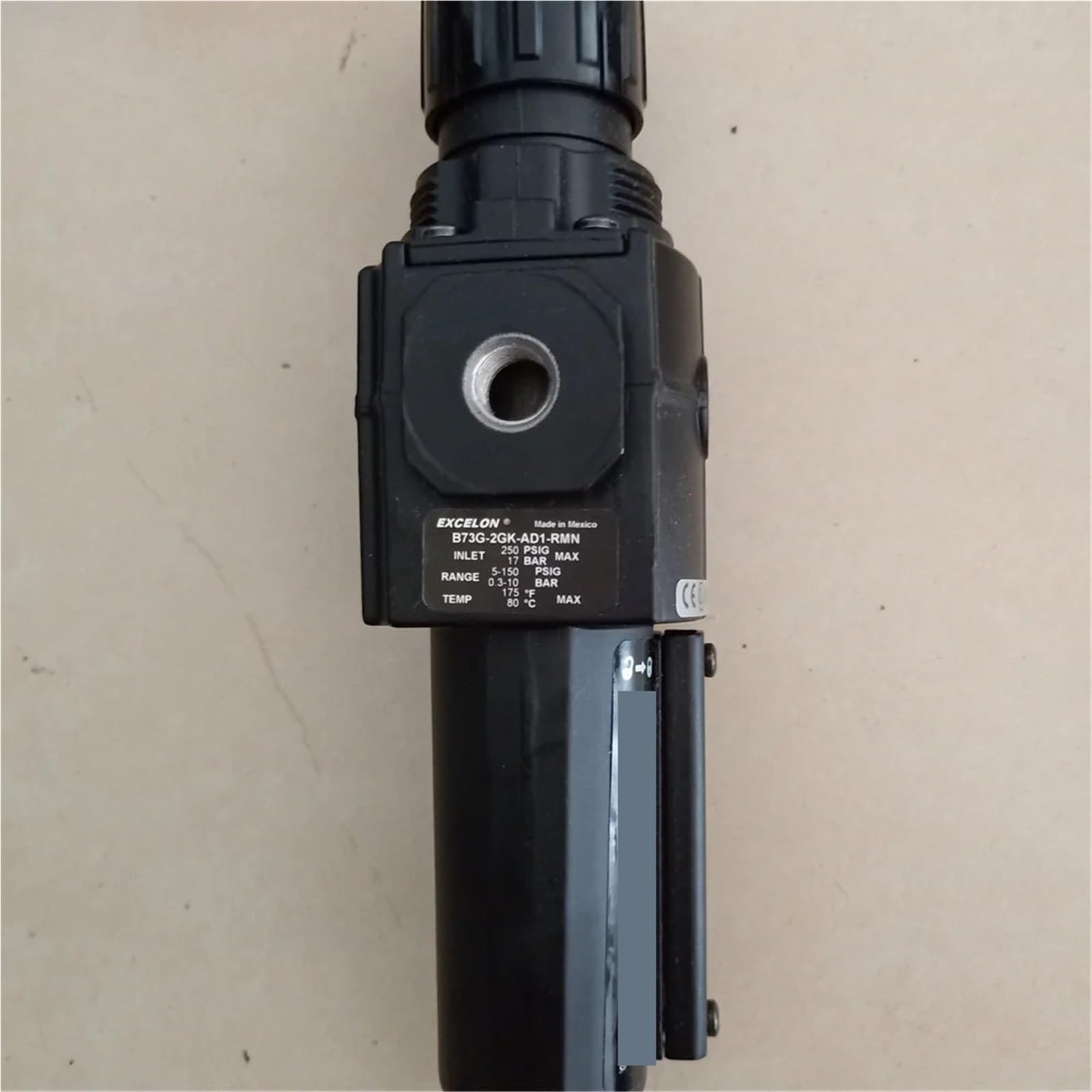 Électrovanne de cylindre B73G-2AK-AD1-RMN pour stabiliser la pression d'air