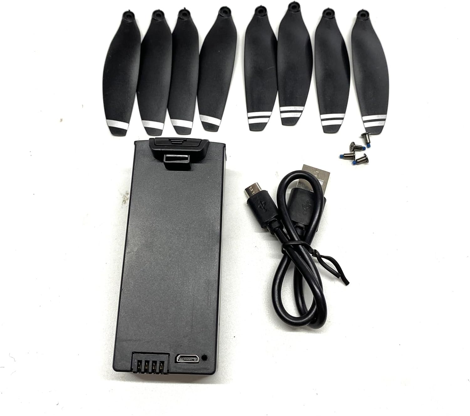 Drone Battery Kit, LS-38 LS38 RC Drone Battery Part 7.4V 2000mAh RC Lipo Battery with USB Charger Cable Propeller Blade Kit Spare Part for LS-38 LS38 RC Drone Quadcopter Accessories (Colo