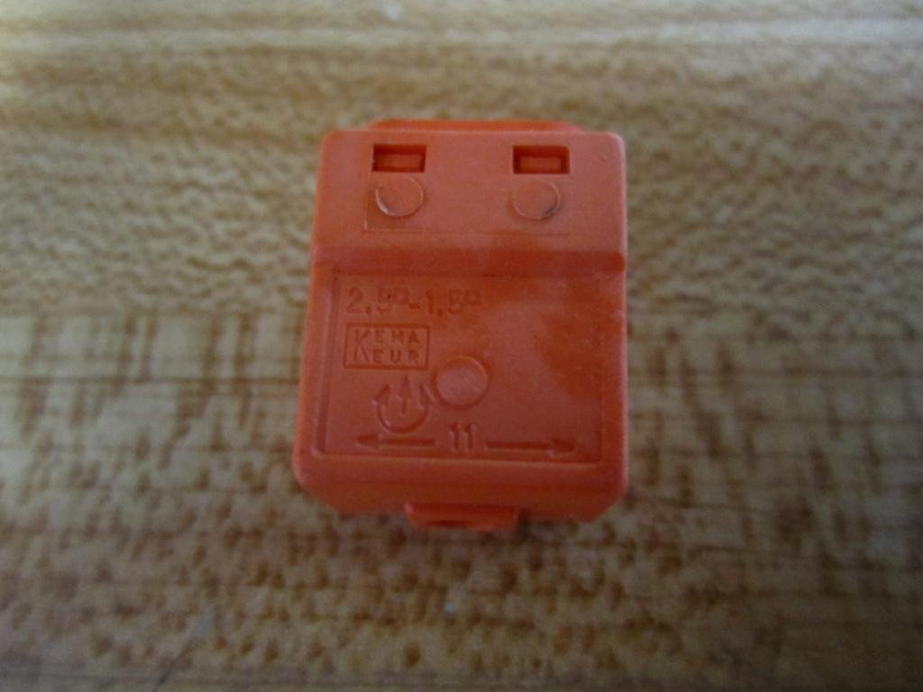 Neer P3-1612 Fitting P31612 (Pack of 64)