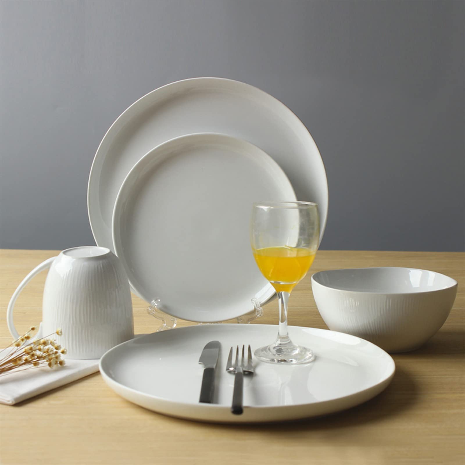 Porcelain Square Dinner Plate Sets Ceramics Dinnerware Sets Dinnerware Set 16 Piece Relief Classic White Porcelain Combination Tableware Set