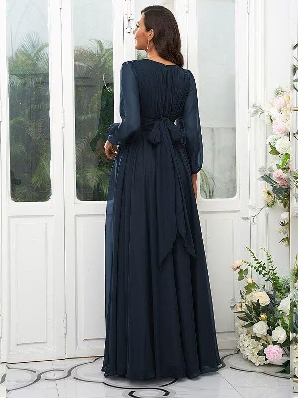 Elegant Chiffon Bridesmaid Dresses for Women Ruffles Scoop Neck Long Sleeves A-line Long Pleated Formal Dress3