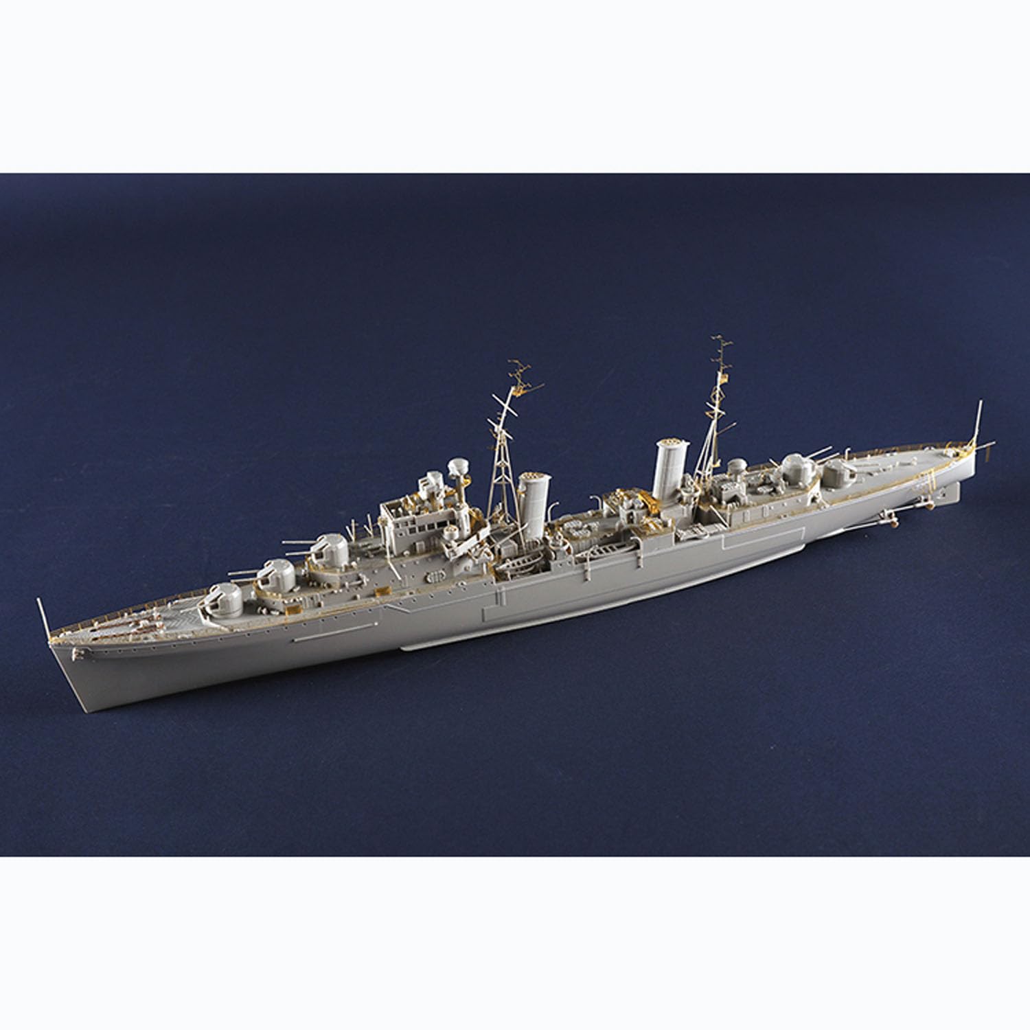 TOUCAN RC HOBBY 1/350 Trumpeter 05366 HMS Naiad Royal Navy Cruiser Plastic Static Ship Model Kit, US in Stock
