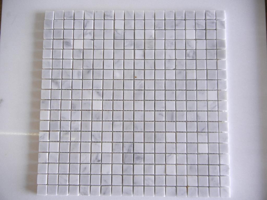Carrara White mosaic polished 5/8x5/8