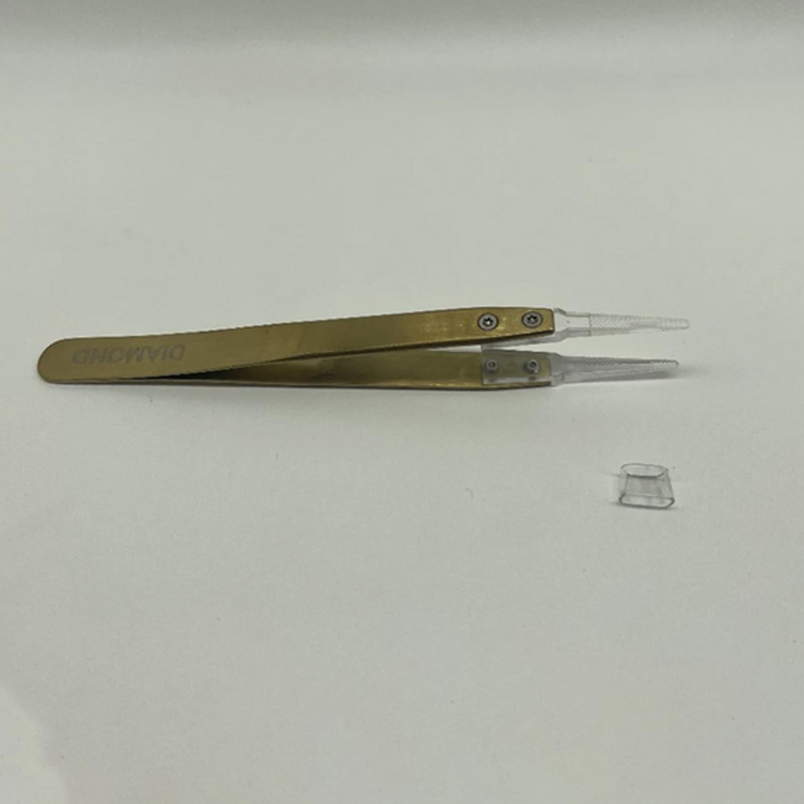 LeTkingok 13CM Achromatic Gemstone Tweezers Transparent Plastic Head Soft Grooved Tip Diamond Jewelry Crafting Making Pick Up Sorting Tool