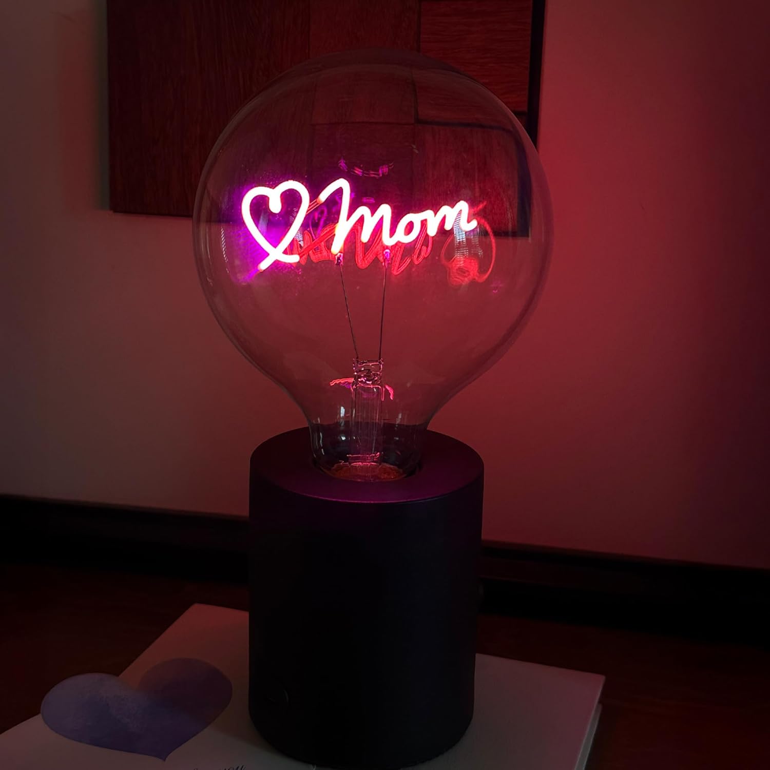 E26 Portable LED Desk Lamp, Neon LED Light Bulb with 'Love Mom' Message - Decorative Bedroon Lamps, Gift for Mother's Day, Pink Light Sign for Home Decor, Modern Table Lamp with Heart Shape