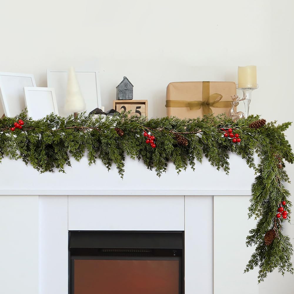 6FT Christmas Cedar Garland Artificial Pine Cones Red Berry Greenery Garlands Realistic Green Faux Winter Pine Garland for Mantle Fireplace Wall Table Indoor Outdoor Xmas Christmas Decor 6FT Cedar