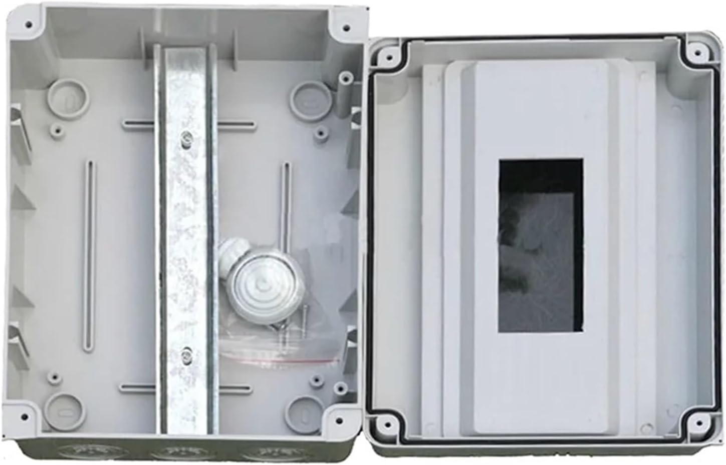 12Way IP66 Waterproof and Moistureproof Distribution Box for Circuit Breakers Indoor on The Wall(with Big Busbar)