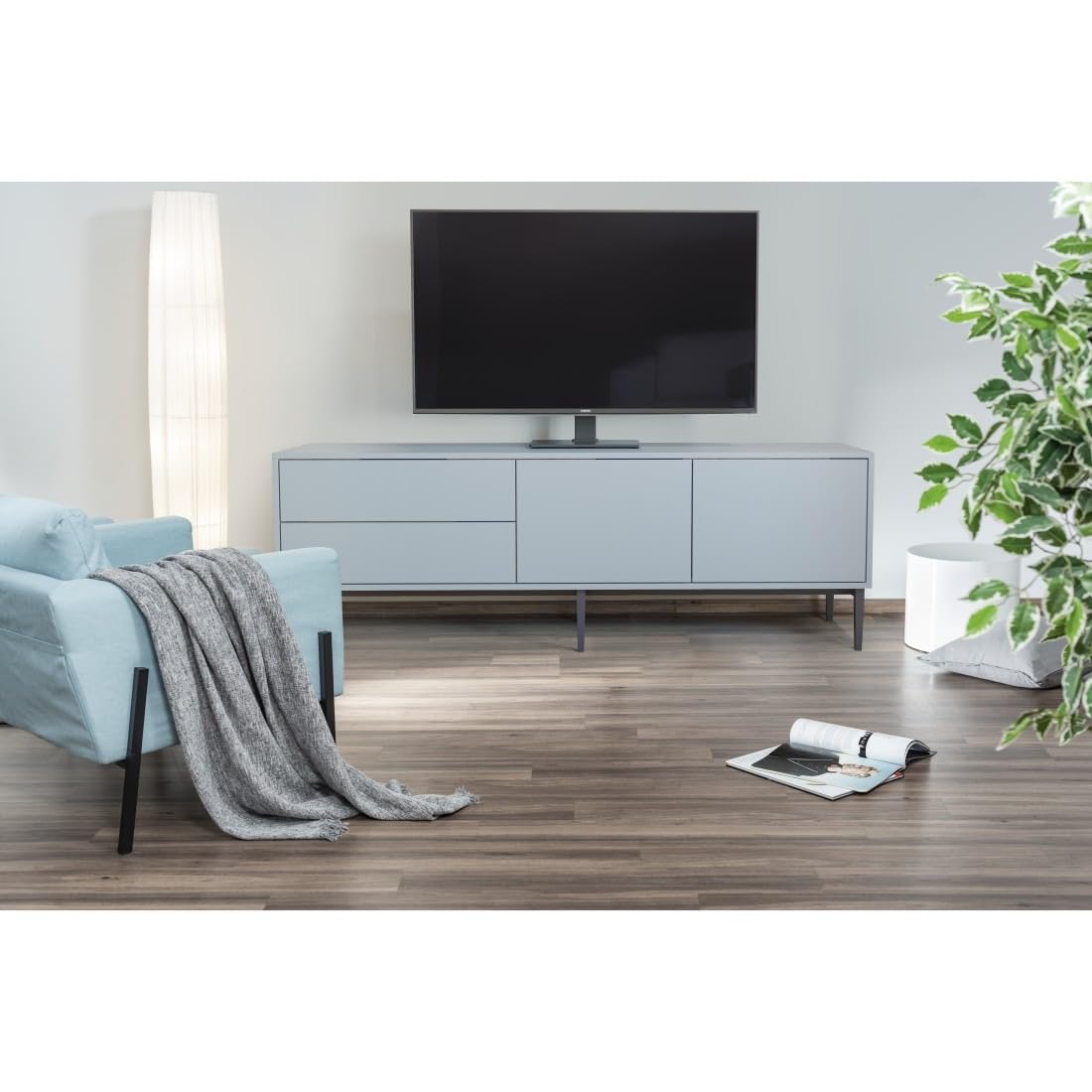 Hama | Soporte de pie para TV de 37 a 55" (Soporte de Carga máxima de 30kg, VESA de 100 x 100 hasta 400 x 400, Pantallas de hasta 140cm) Negro