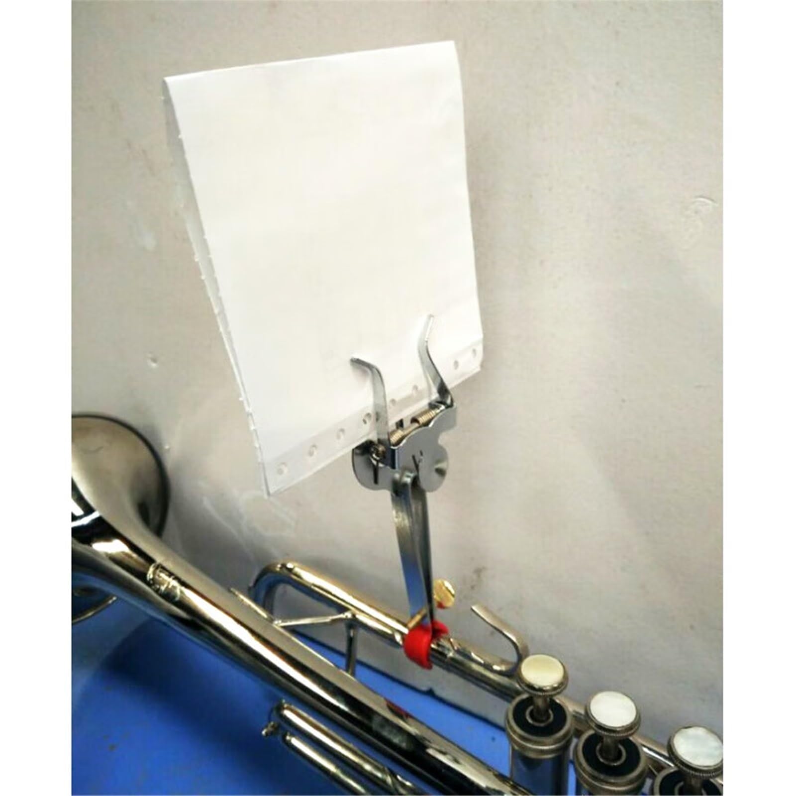 Parti e accessori per corno francese Strumento Musicale Tromba Marcia Clip Musicale Corno Francese Supporto Per Clip Musicale Portatile