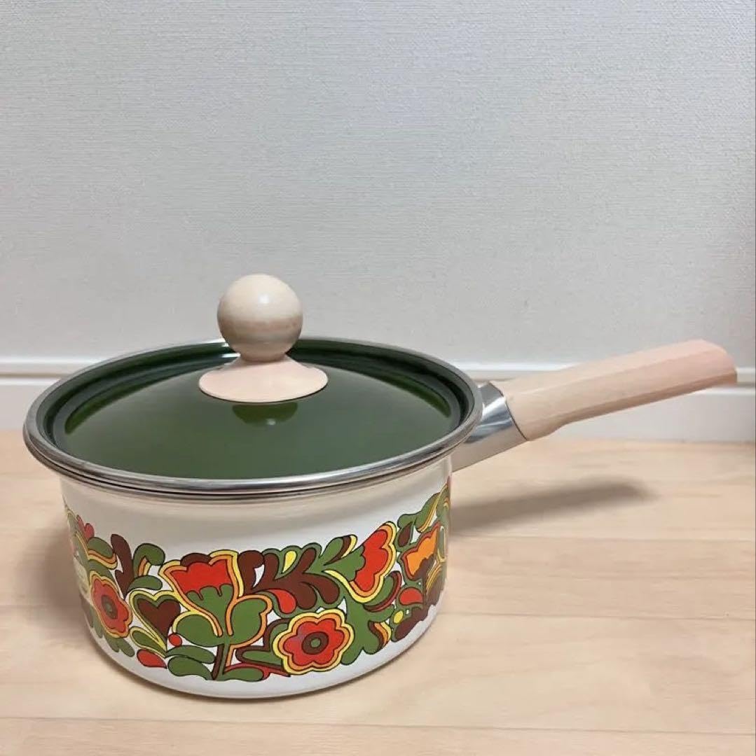 Amazon.co.jp: レトロ 花柄 片手鍋 20cm 丸菱MARUBISHI ホーロー鍋