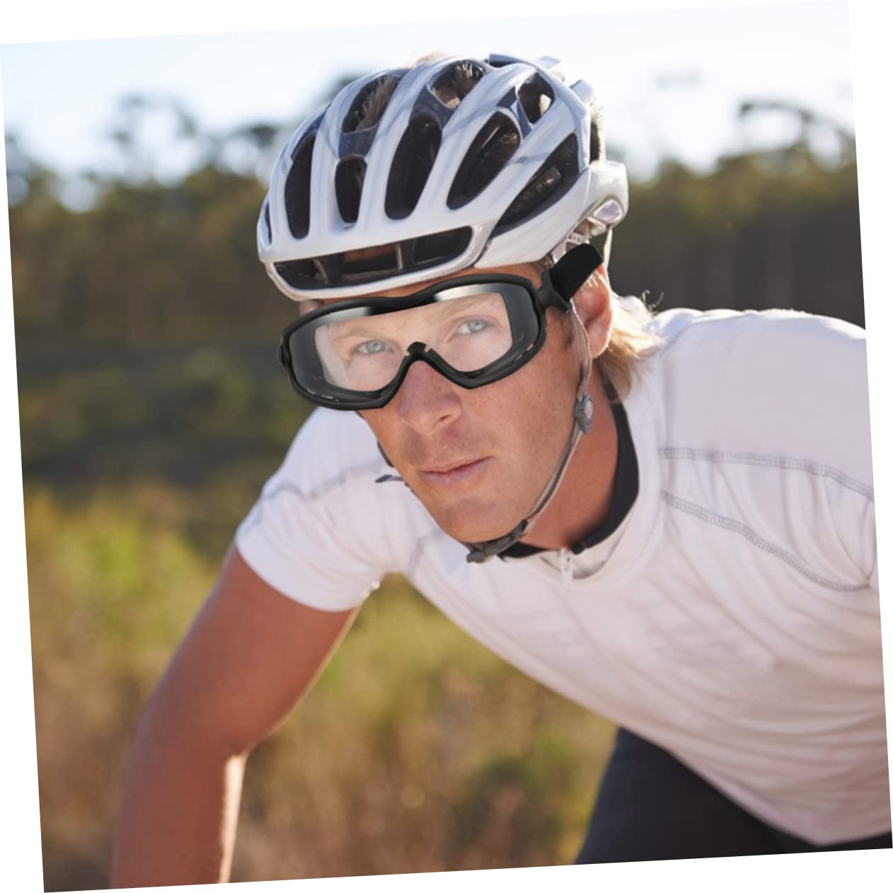BESTYASH Occhiali Protettivi da Esterno Unisex in Tpe Pc, Resistenti al Vento e Spray, per Ciclismo e Attività Outdoor, Design Retrò Nero Portatile