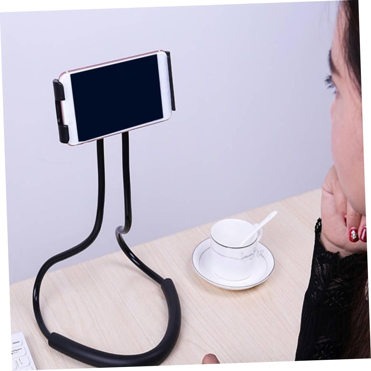 Kisangel Soporte Flexible para Teléfono y Tableta Giratorio Negro | Aleación Aluminio , Pvc, Silicona y Abs, Diseño Antideslizante y Resistente, Uso Doméstico