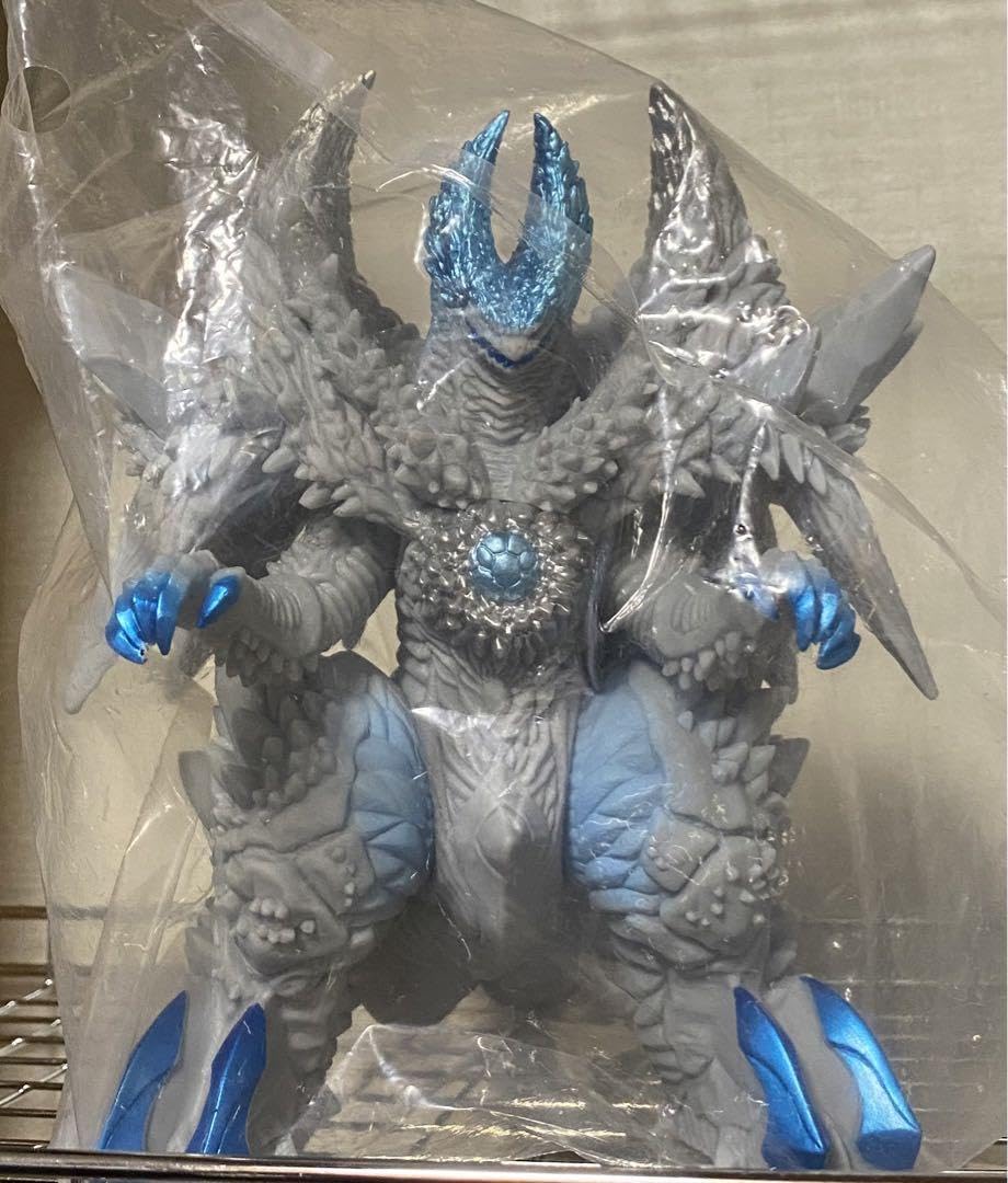 Amazon.co.jp: ウルトラ怪獣DX マザースフィアザウルス ソフビ : おもちゃ