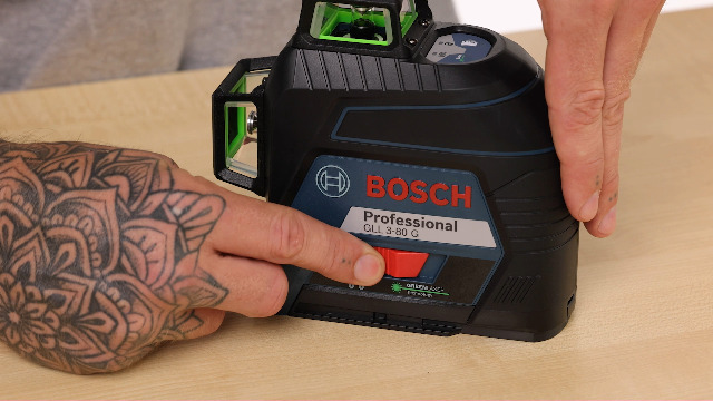 Bosch Professional Bouwlaser GLL 3-80 G (Groene Laser, Binnenafwerking, Werkbereik: 30 m, 4x Batterij, AA, In Transportkoffer), Blauw