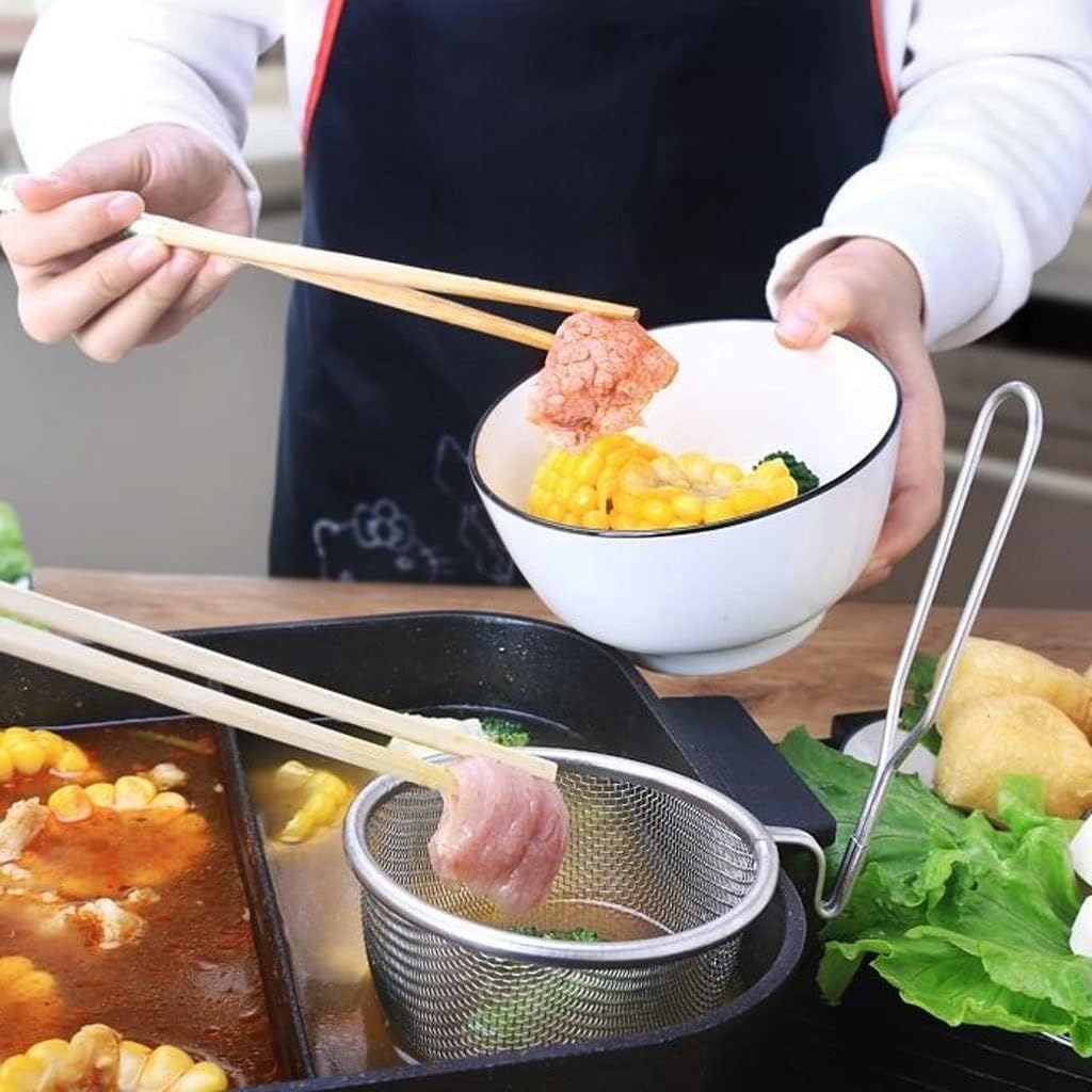 ENGENDER Strainer with Handle Kitchen Hot Pot Colander Stainless Steel Mesh Cooking Skimmer Strainer Basket for Pasta Fried Food Dumpling with Hook Handle(11.61x4.53x3.74in)