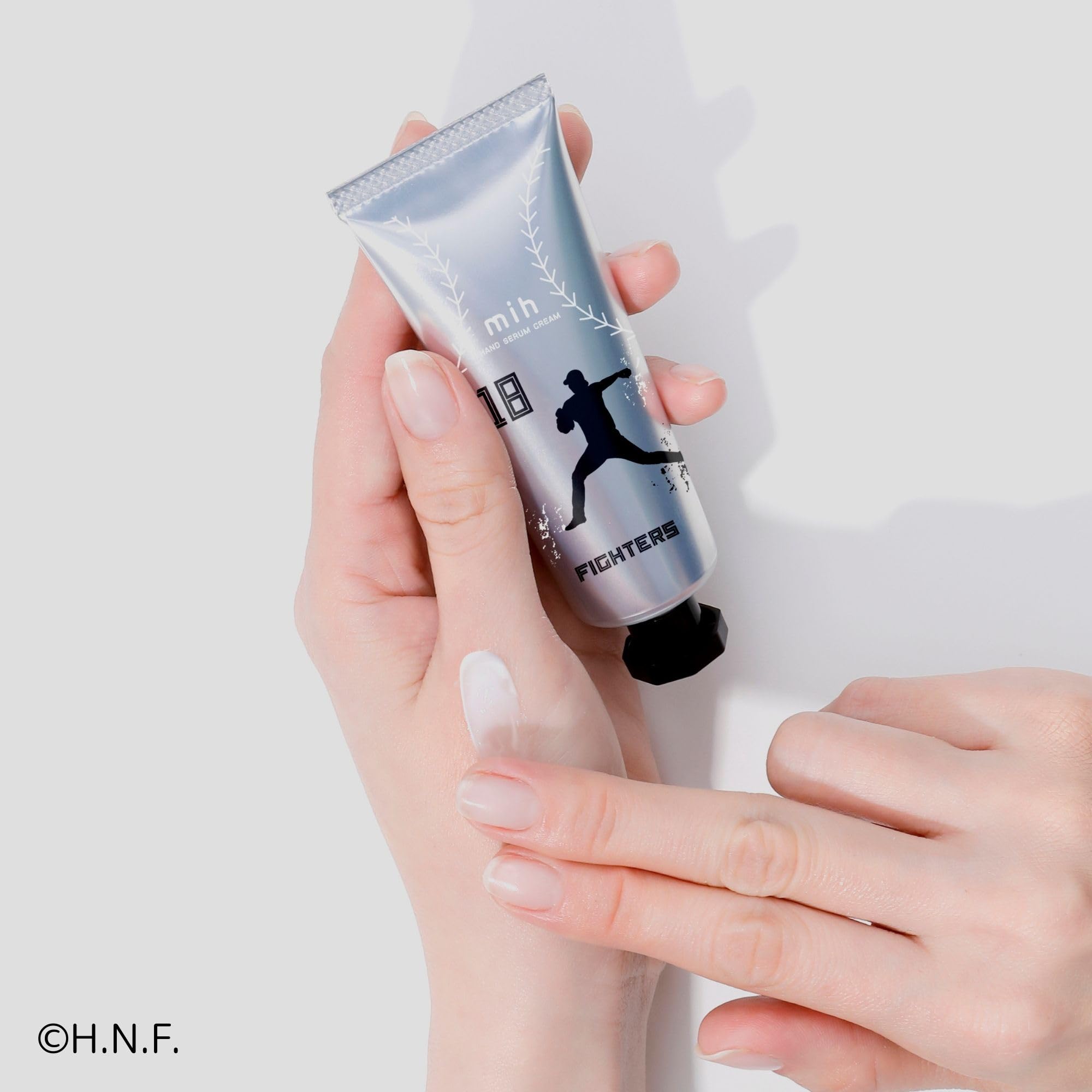 Amazon.co.jp: mih ハンドセラムクリーム No.18, 北海道日本ハム