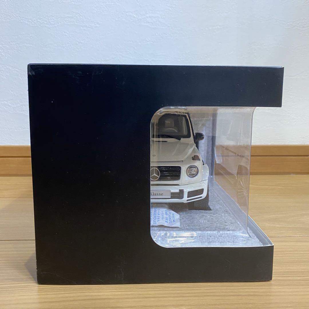 自動車 Mercedes-Benz G-Class 1/18 Amazon.co.jp: Mercedes-Benz G-Class 1:18 Scale Figure : Toys